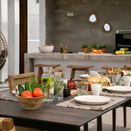 Lora Pearl Luxury Protaras