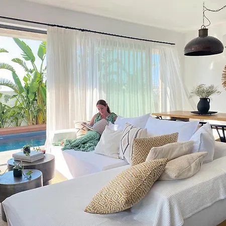 Villa Lora Pearl Luxury