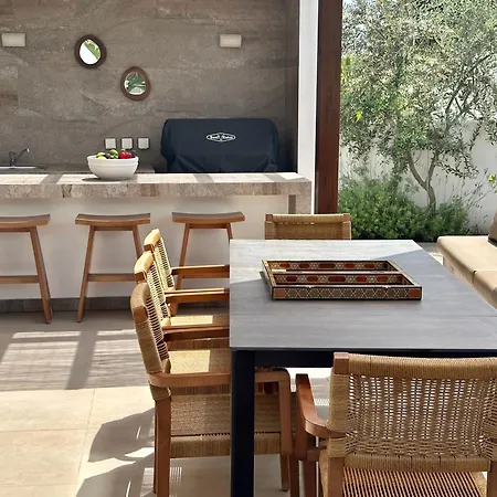 Lora Pearl Luxury Protaras