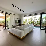 Lora Pearl Luxury Villa Protaras