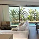 Lora Pearl Luxury