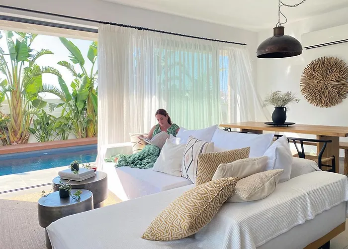 Villa Lora Pearl Luxury