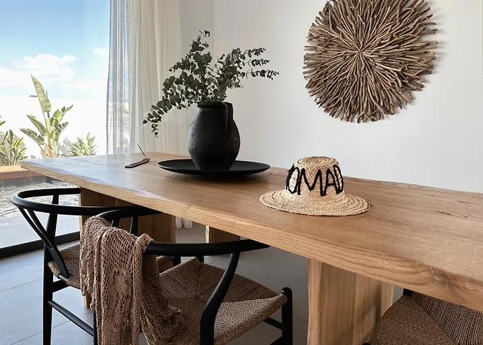 Lora Pearl Luxury Protaras