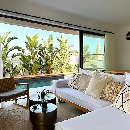 Lora Pearl Luxury Villa